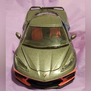 Jada Chevrolet Corvette Stingray C8 Die-Cast Car 1:24 Scale Collectible